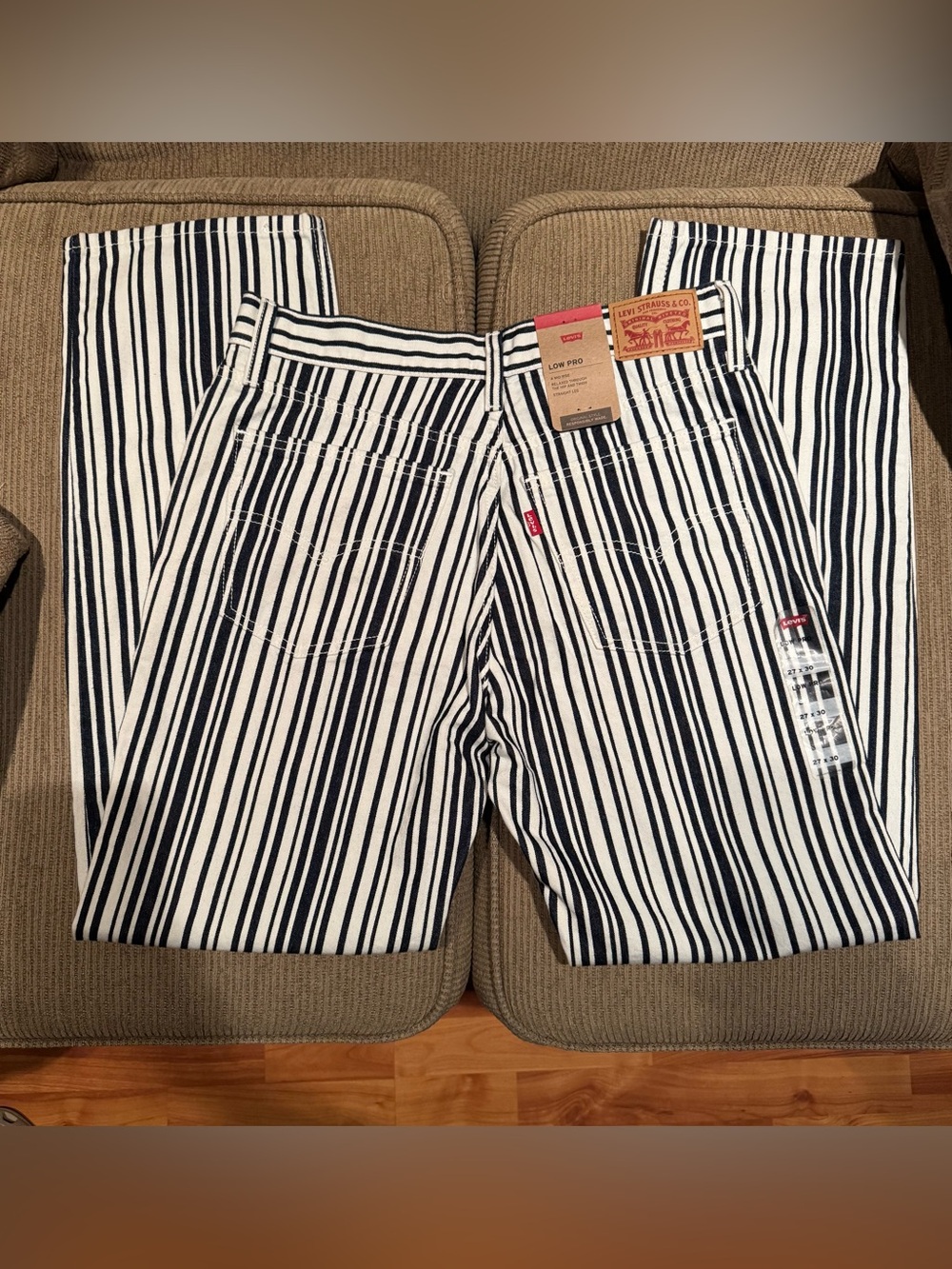 Levi's Low Pro Stripped jeans